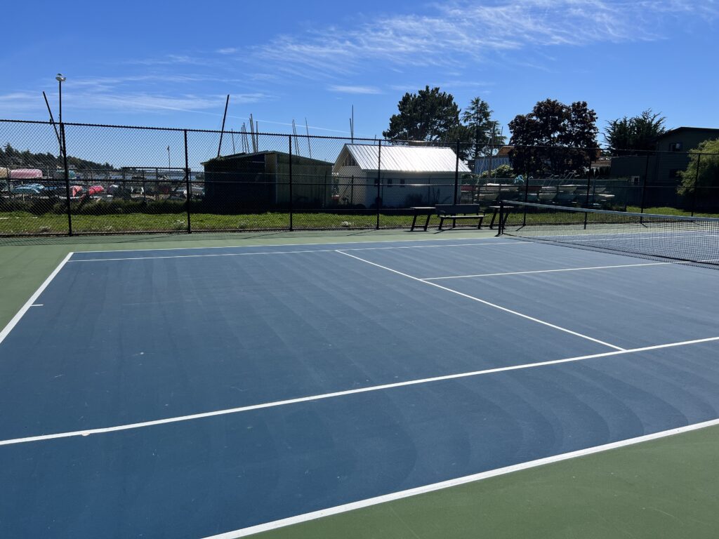 tennis tourist cadboro bay gyro park tennis one court