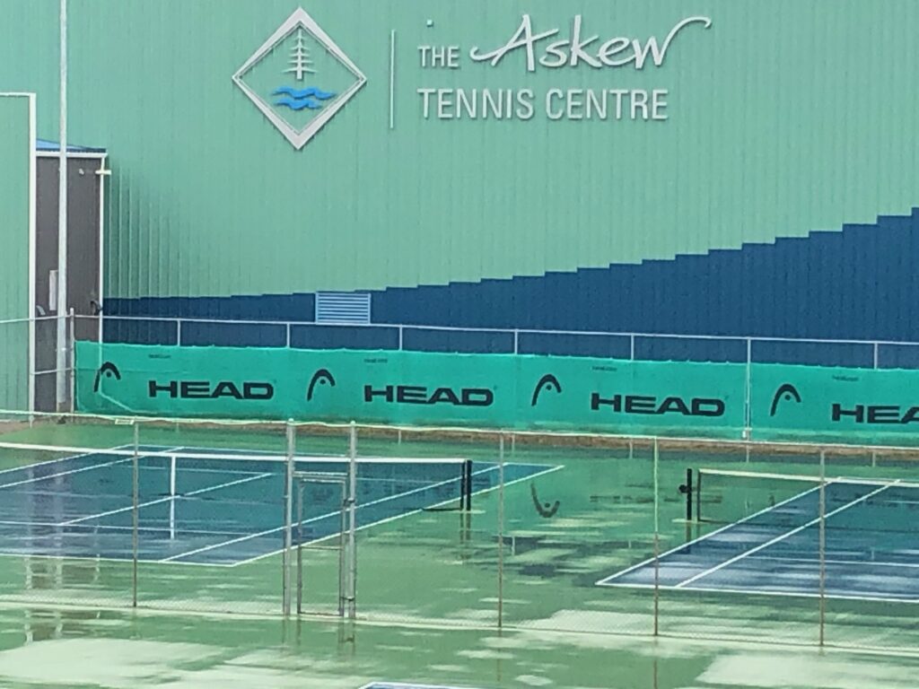 tennis tourist salmon arm tennis club courts sign