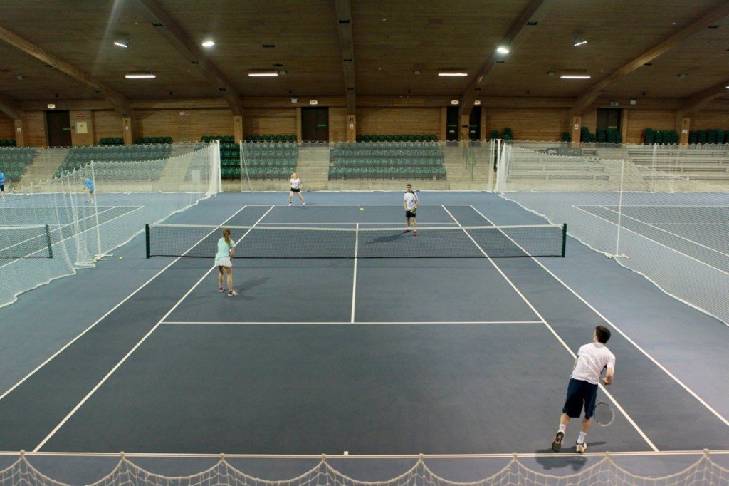 Gleneagles Indoor Tennis Courts/Coaching
