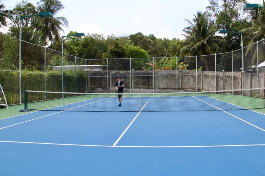 famiana-vietnam tennis courts