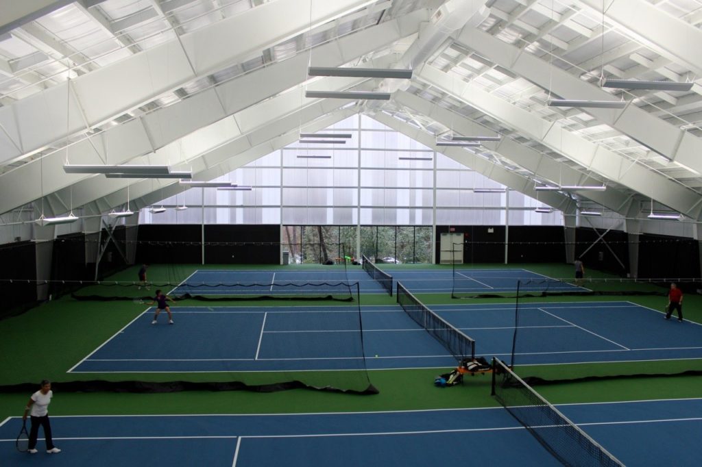 tennis-tourist-north-vancouver-tennis-centre-vancouver-bc