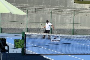 tennis-tourist-cabo-del-mar-cabo-san-lucas-sports-center-courts-player-receiving-teri-church